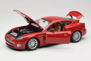 Aston Martin V12 Vanquish Červený Bburago 1:18 34063 Kov – obrázek 2 z 8