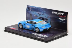 Aston Martin V12 Vantage #7 U. Bez / Porritt / R. Meaden / Mathai 24 Hours Nurburgring 2009 Minichamps 1:43 437091307 Kov – obrázek 3 z 4