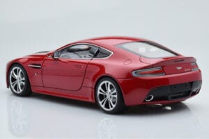 Aston Martin V12 Vantage Červený AUTOart 1:18 70208 Kov – obrázek 7 z 8