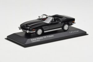 Aston Martin V8 Volante Černý Minichamps 1:43 400137730 Kov – obrázek 2 z 4