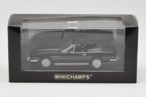 Aston Martin V8 Volante Černý Minichamps 1:43 400137730 Kov – obrázek 4 z 4
