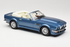 Aston Martin V8 Volante Modrý GT Spirit 1:18 GT128 Pryskyřice – obrázek 4 z 6