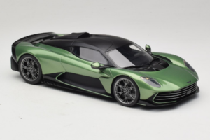 Aston Martin Valhalla Iridescent Emerald Green GT Spirit 1:18 GT558 Pryskyřice – obrázek 4 z 6