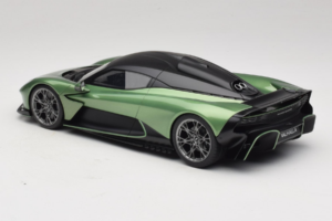 Aston Martin Valhalla Iridescent Emerald Green GT Spirit 1:18 GT558 Pryskyřice – obrázek 5 z 6