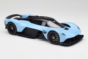 Aston Martin Valkyrie Racing Modrý GT Spirit 1:18 GT915 Pryskyřice – obrázek 4 z 6