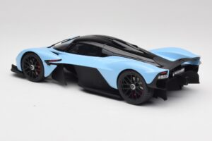 Aston Martin Valkyrie Racing Modrý GT Spirit 1:18 GT915 Pryskyřice – obrázek 5 z 6