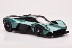 Aston Martin Valkyrie Racing Green GT Spirit 1:18 GT435 Pryskyřice – obrázek 4 z 6
