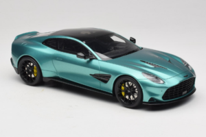 Aston Martin Vanquish Green Metallic GT Spirit 1:18 GT551 Pryskyřice – obrázek 4 z 6