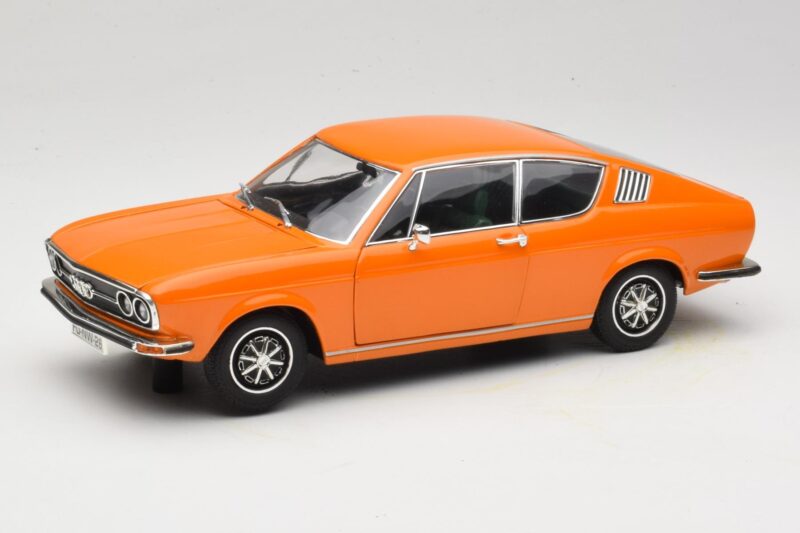Audi 100 C1 Coupe S Oranžový Anson 1:18 30402 Kov