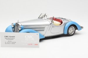 Audi 225 Front Roadster Modro Stříbrný CMC 1:18 M-075B Kov