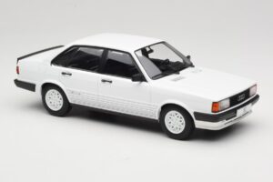 Audi 80 B2 GTE Bílý MCG 1:18 MCG18527 Kov – obrázek 4 z 6