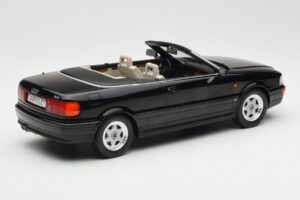 Audi 80 B3 Kabriolet Černý MCG 1:18 MCG18372 Kov – obrázek 2 z 6