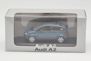 Audi A2 Blue Metallic Minichamps 1:43 20022200748005 Kov – obrázek 4 z 4