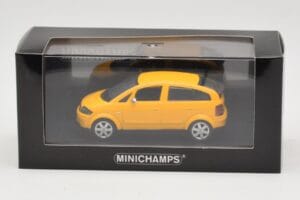 Audi A2 8Z Žlutý Minichamps 1:43 AUDI005 Kov – obrázek 4 z 4