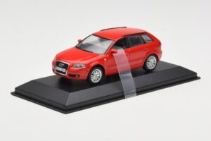 Audi A3 8P Sportback Červený Minichamps 1:43 5010403023 Kov – obrázek 2 z 4
