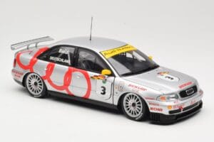 Audi A4 B5 #3 F. Biela DTM World Champion 1995 UT Models 1:18 39542 Kov – obrázek 6 z 8