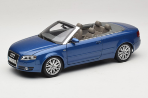 Audi A4 B6 Kabriolet Modrý Norev 1:18 5010504325 Kov