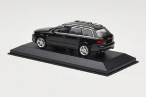 Audi A4 B7 Avant Černý Minichamps 1:43 AUDI008 Kov – obrázek 3 z 3