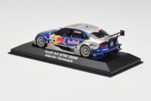 Audi A4 B7 #4 Red Bull M. Tomczyk DTM 2006 Minichamps 1:43 5020600303 Kov – obrázek 3 z 4