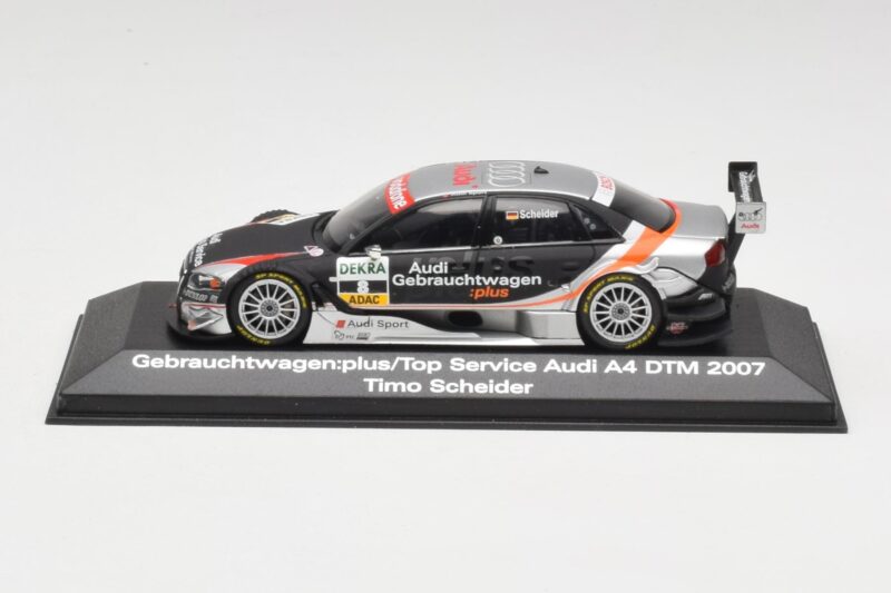 Audi A4 B7 #8 T. Scheider DTM 2007 Minichamps 1:43 5020700143 Kov