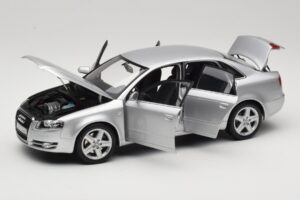 Audi A4 B8 3.2 Quattro Stříbrný Minichamps 1:18 5010404115 Kov – obrázek 2 z 8