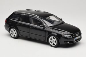 Audi A4 B8 Avant 3.2 Quattro Černý Minichamps 1:18 5010404225 Kov – obrázek 6 z 8