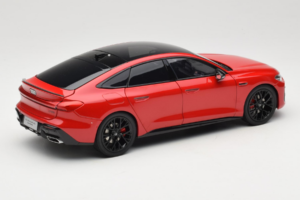 Audi A5L Sportback Červený OEM 1:18 ZAM60004A Kov – obrázek 3 z 8