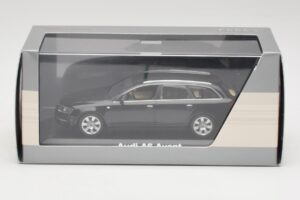 Audi A6 C6 Avant Phantom Černý Minichamps 1:43 5010406233 Kov – obrázek 4 z 4