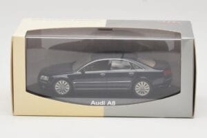 Audi A8 D3 Blue Metallic Light Interior Minichamps 1:43 20000001386003 Kov – obrázek 4 z 4