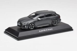 Audi RS6 C8 Avant Šedý Metalíza Minichamps 1:43 5012016231 Kov – obrázek 2 z 4