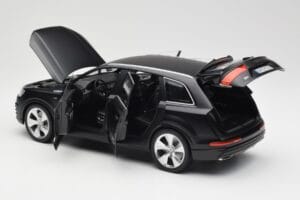 Audi Q7 4M Matný Černý Minichamps 1:18 110014001 Kov – obrázek 5 z 8