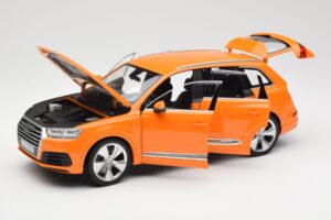 Audi Q7 4M Oranžový Metallic Minichamps 1:18 110014004 Kov – obrázek 2 z 8