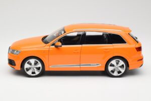 Audi Q7 4M Oranžový Metallic Minichamps 1:18 110014004 Kov – obrázek 4 z 8