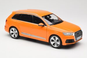 Audi Q7 4M Oranžový Metallic Minichamps 1:18 110014004 Kov – obrázek 6 z 8