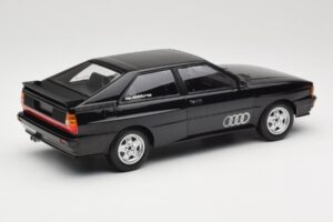 Audi Quattro Černý Metalíza Minichamps 1:18 155016121 Kov – obrázek 2 z 6