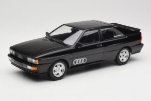 Audi Quattro Černý Metalíza Minichamps 1:18 155016121 Kov