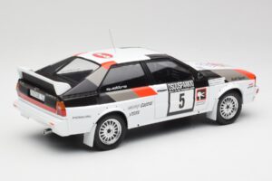 Audi Quattro #5 H. Mikkola / A. Hertz 1000 Lakes Rally 1982 IXO 1:18 18RMC094B Kov – obrázek 2 z 6