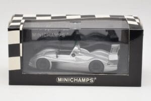 Audi R10 Concept Ice Stříbrný Metallic Minichamps 1:43 AUDI001 Kov – obrázek 4 z 4