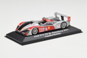 Audi R10 TDI #1 R. Capello / A. McNish / T. Kristensen 24 Hours of Le Mans 2007 Minichamps 1:43 5020700243 Kov – obrázek 2 z 4