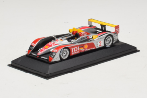 Audi R10 TDI LMP1 #2 R. Capello / T. Kristensen 2007 Minichamps 1:43 400071602 Kov – obrázek 2 z 4
