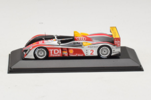 Audi R10 TDI LMP1 #2 R. Capello / T. Kristensen 2007 Minichamps 1:43 400071602 Kov
