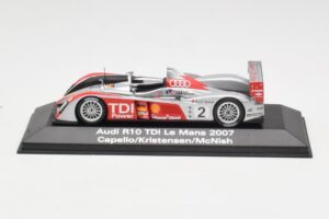 Audi R10 TDI LMP1 #2 R. Capello / T. Kristensen / A. McNish 24 Hours of Le Mans 2007 Minichamps 1:43 5020700223 Kov