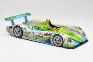 Audi R8 LMP Crocodile 2001 Maisto 1:18 35899 Kov – obrázek 4 z 6