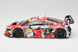 Audi R8 LMS #30 AAPE M. Lee FIA GT World Cup Macau 2015 Minichamps 1:18 155151130 Kov – obrázek 3 z 6