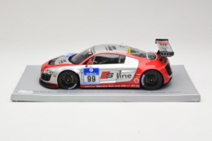 Audi R8 LMS #99 F. Biela / P. Kaffer / M. Fässler / M. Hennerici Phoenix Racing 24 Hours Nürburgring 2009 Spark 1:18 18S041 P