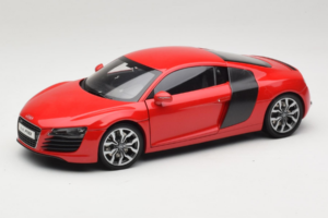 Audi R8 Červený Kyosho 1:18 09213R Kov