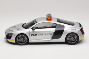 Audi R8 Safety Car 24 Hours of Le Mans 2008 Kyosho 1:18 09214DTM Kov – obrázek 3 z 8