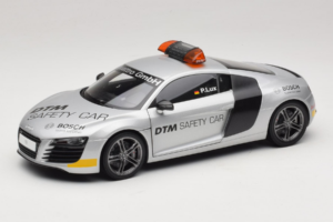 Audi R8 Safety Car 24 Hours of Le Mans 2008 Kyosho 1:18 09214DTM Kov