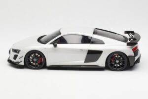 Audi R8 V10 GT RWD Šedý GT Spirit 1:18 GT461 Pryskyřice – obrázek 3 z 6