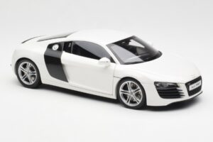 Audi R8 Type 42 Bílý Kyosho 1:18 09213W Kov – obrázek 6 z 8